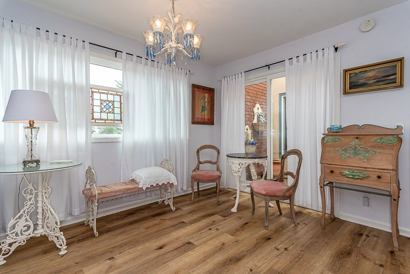 (082) The Blue Doors Furnished Monthly Beachside Rentals Inc.