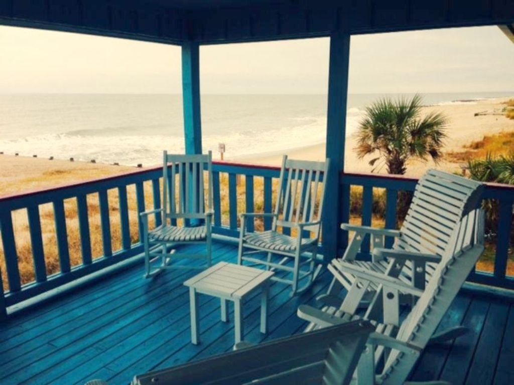 Oceanfront Sea La Vie - Edisto Beach Vacation Rentals, LLC