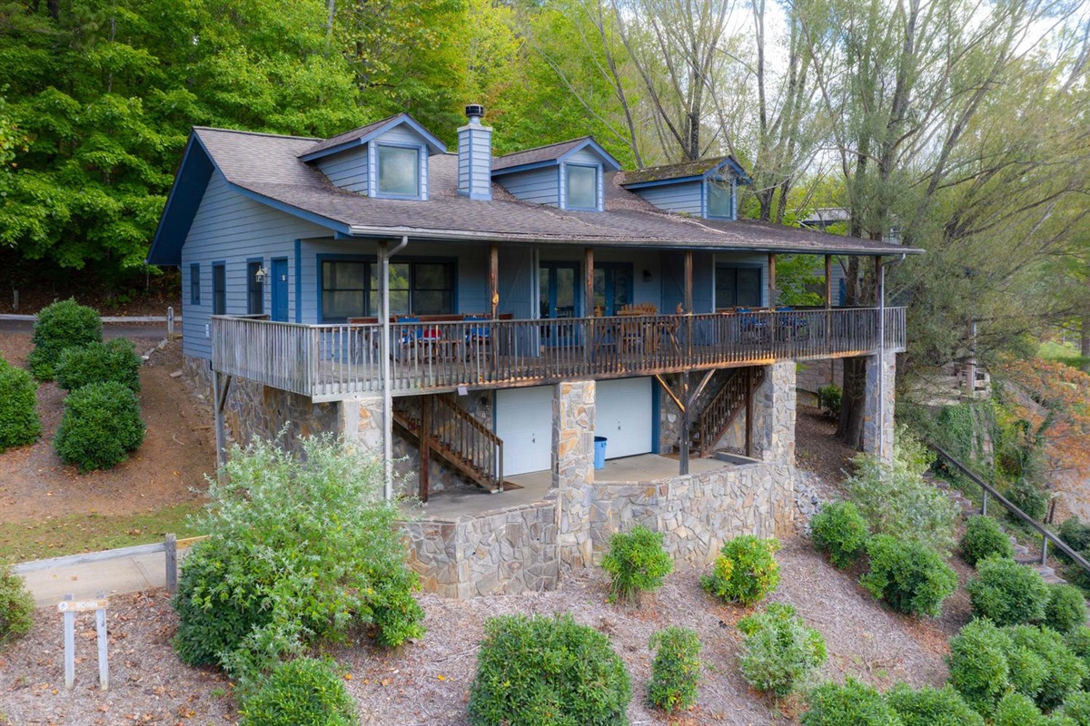 Robin Villa Springdale at Cold Mountain