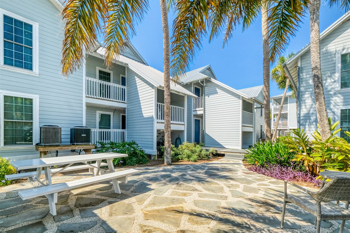 Island Place Unit 202 Pelican Realty