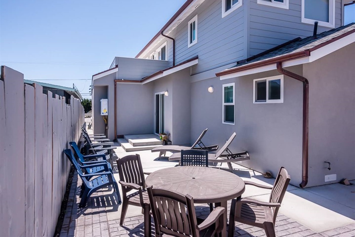 (025) Pacific Paradise Beachside Rentals Inc.