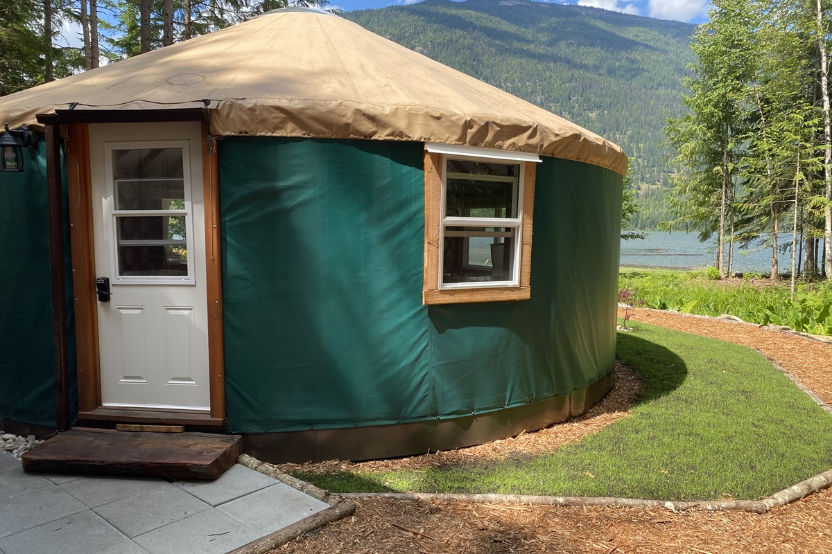 Silver Mountain Yurt - Rock Island Resort